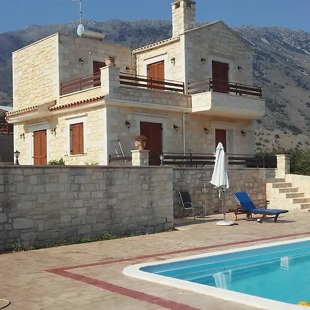 Villa Lake Villas
