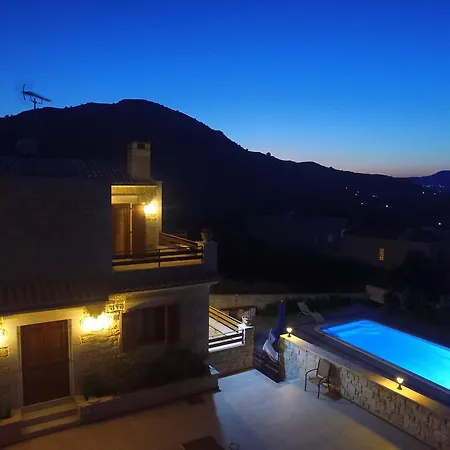 Lake Villas Villa *